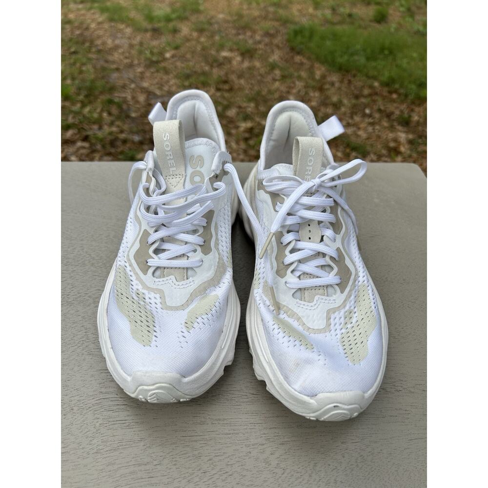 SOREL Women's "Breakthru Day" White/Beige Lace Casual Sneakers Size 6